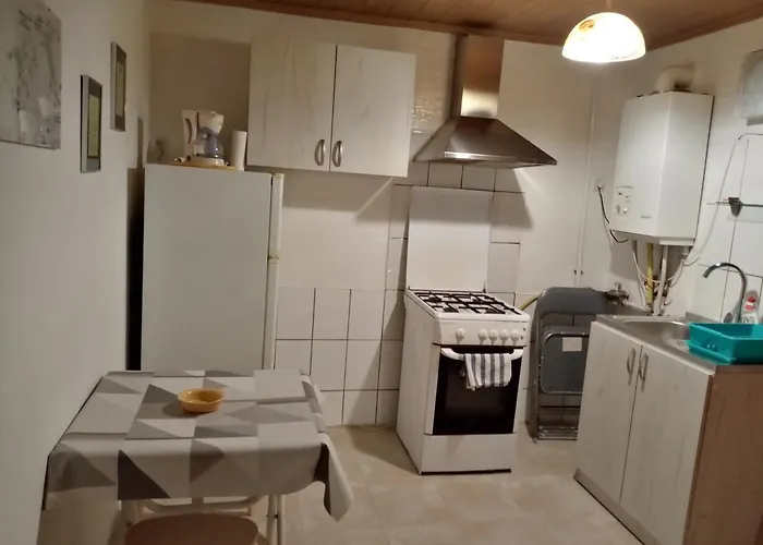 Apartman B51 Brassó